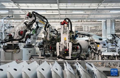 聽，高質(zhì)量發(fā)展新脈動 科技自強(qiáng)引領(lǐng)北京搶占未來新賽道